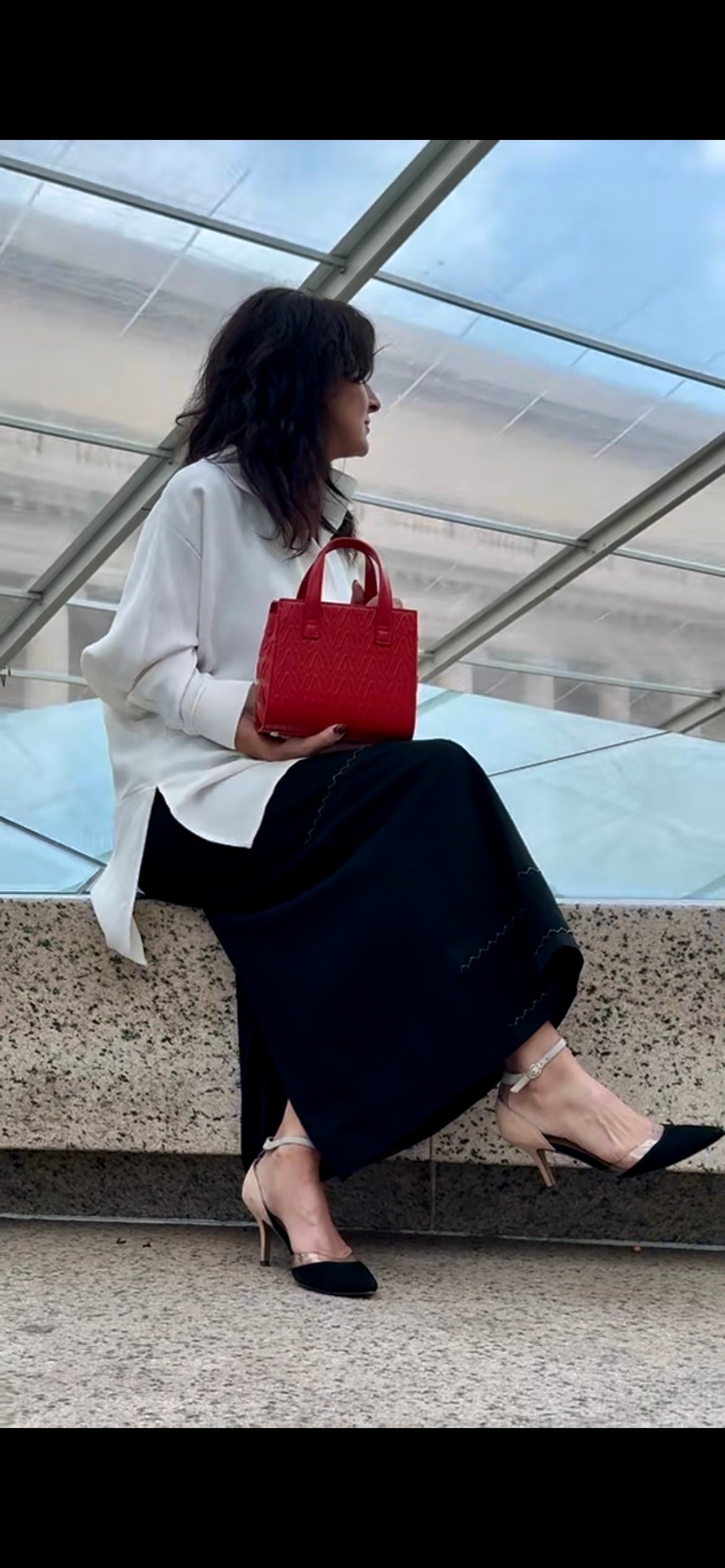 Tini Tay Mini Crossbody Tote Tomato (1 left )